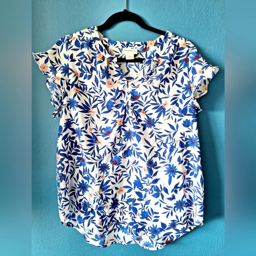 LIZ CLAIBORNE Flutter Sleeve Floral Top